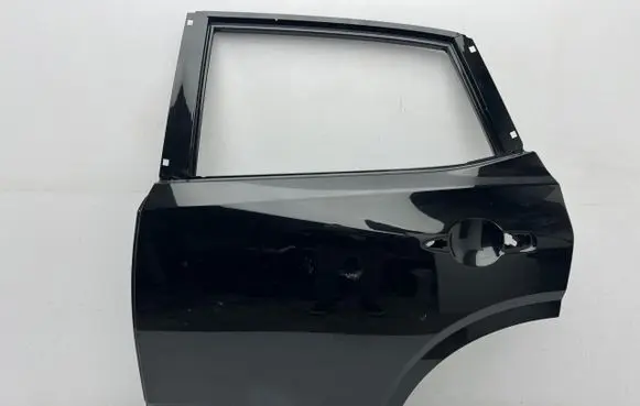 Nissan Qashqai J12 Rear door SULIK7
