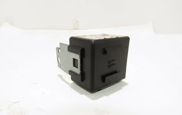 Nissan X-Trail T30 Other relay 25230EQ300