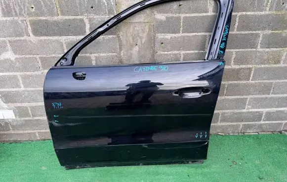 Porsche Cayenne (9Y0 9Y3) Front bumper 
