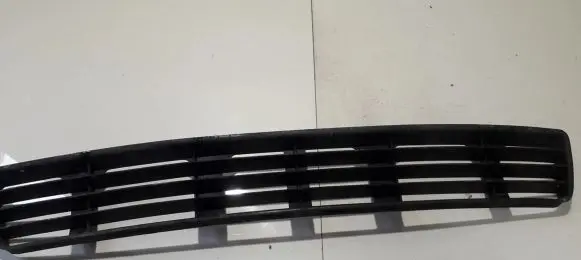 Audi A4 S4 B5 8D Front bumper lower grill 8D0807683