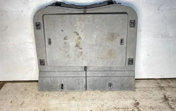 Trunk/boot floor carpet liner