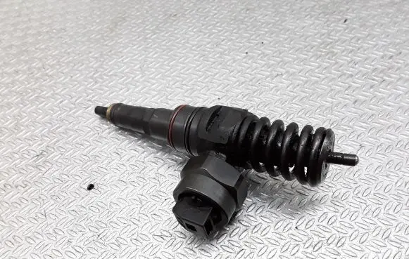 Ford Galaxy Fuel injector 038130073F