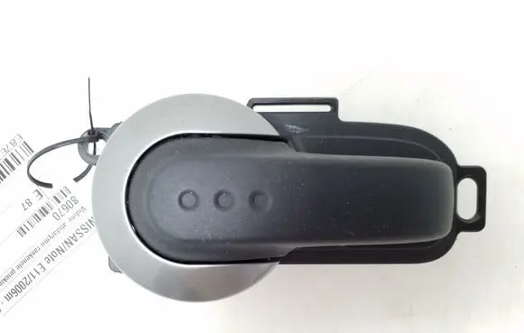 Nissan Note (E11) Front door interior handle 80670