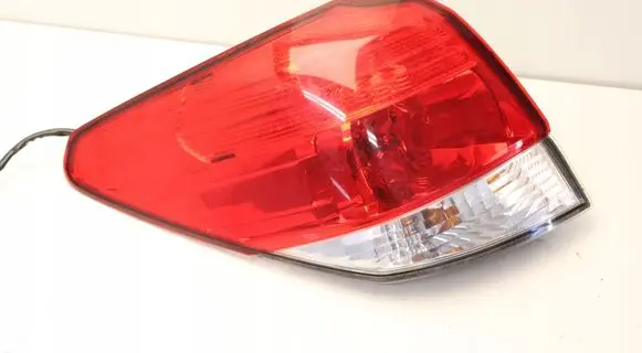 Subaru Outback Rear/tail lights