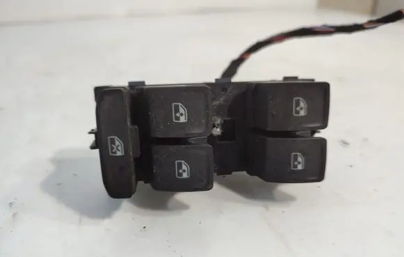 Volkswagen Golf VII Electric window control switch 5G0959857D