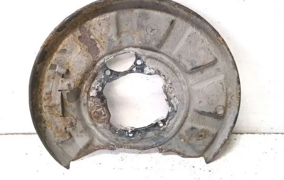Mercedes-Benz GLK (X204) Rear brake disc plate dust cover 