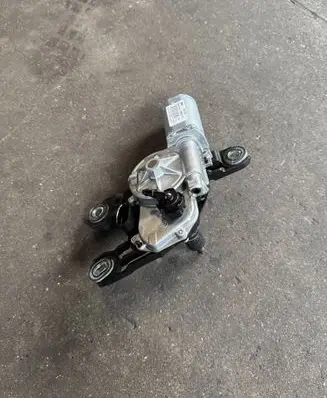 Audi A3 S3 8V Rear window wiper motor 8V0955711