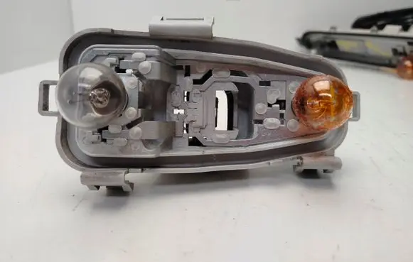 Citroen C4 I Picasso Tail light bulb cover holder 