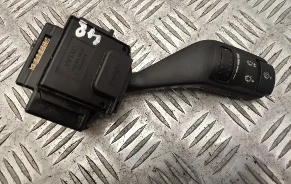 Ford C-MAX I Wiper speed switch 17D940