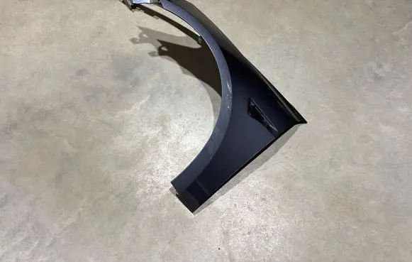 Tesla Model 3 Fender 109725300F
