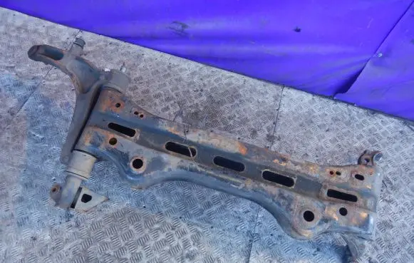 Opel Movano A Front subframe