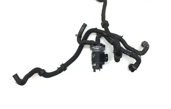 Mercedes-Benz GL X166 Water pump 0392022010 A1665003475