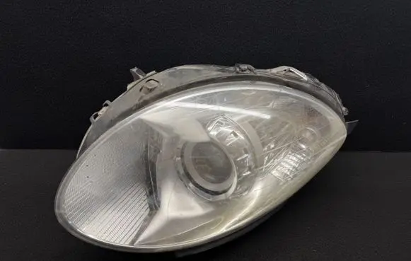 Mercedes-Benz R W251 Headlight/headlamp 26344802