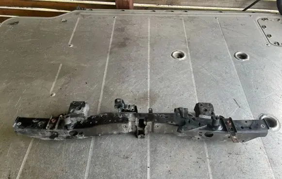 Toyota Prius+ (ZVW40) Top upper radiator support slam panel 