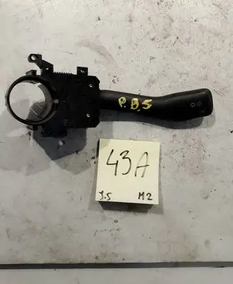 Volkswagen PASSAT B5 Wiper turn signal indicator stalk/switch 8L0953513