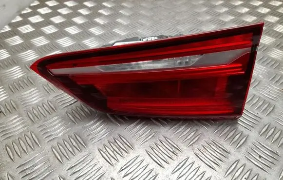 BMW X1 F48 F49 Rear/tail lights 7350698