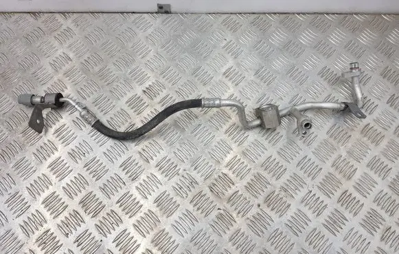 Renault Zoe Air conditioning (A/C) pipe/hose 924480074R