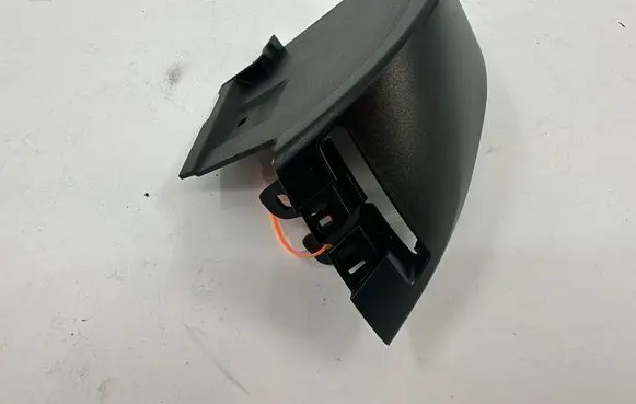 BMW 4 F32 F33 Seat belt trim 14121810 7276915