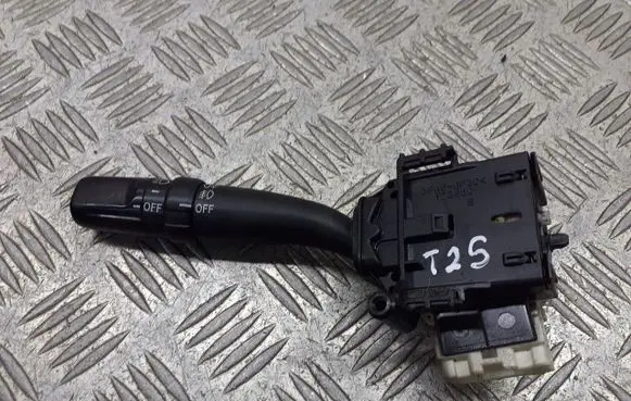 Toyota Avensis T250 Indicator stalk 173650