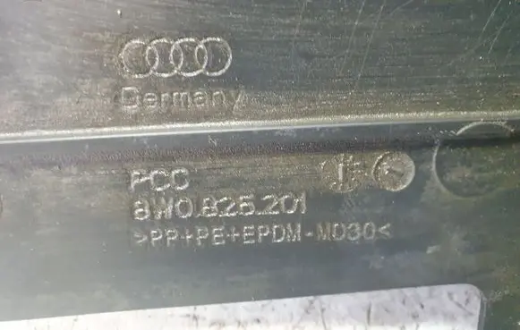 Audi A4 S4 B9 Pickup box liner 8W0826201