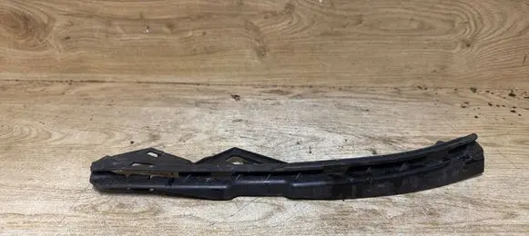 Volvo V50 Front bumper mounting bracket 30744956