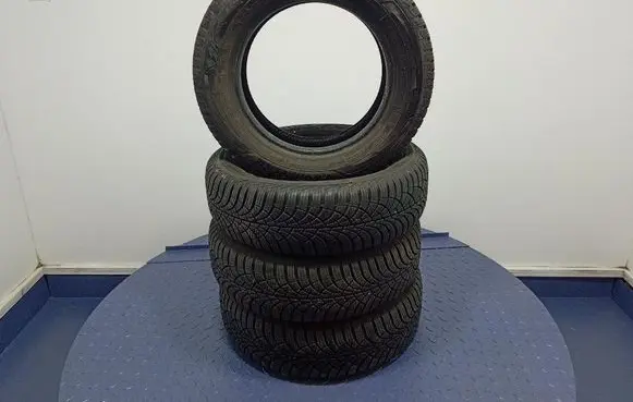 Ford S-MAX R17 winter tire 