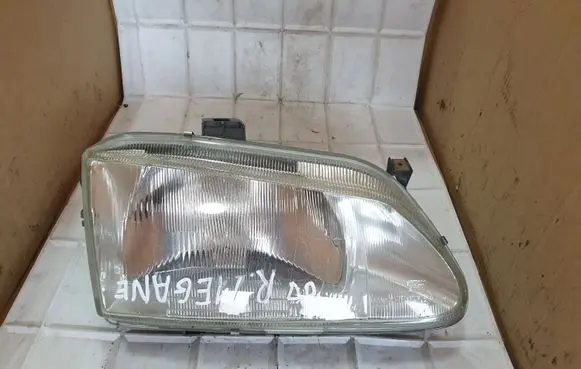 Renault Megane I Headlight/headlamp 7701672735 7700831463