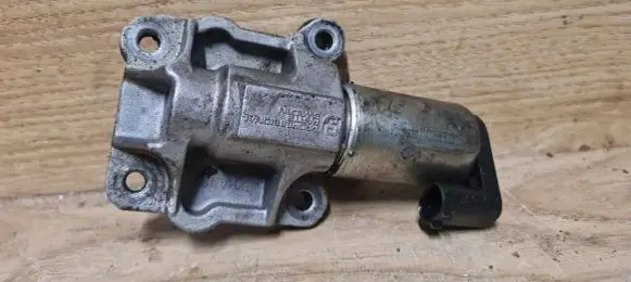 Volvo XC90 Camshaft vanos timing valve 21432686