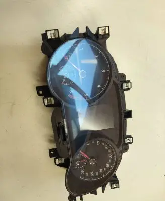 Volkswagen Touran III Speedometer (instrument cluster) 5TA920741 1661220040 VDD024150