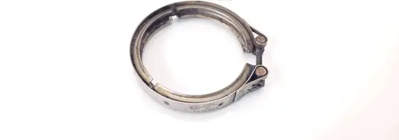 Volkswagen Golf VII Muffler pipe connector clamp 04L131455A