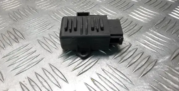 Volkswagen Caddy Seat heating relay 1Z0959772B