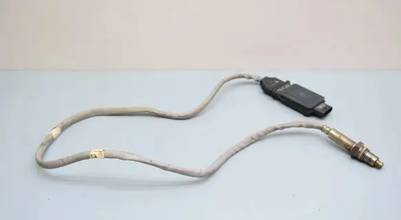 Volkswagen Caddy Lambda probe sensor 05L907807S