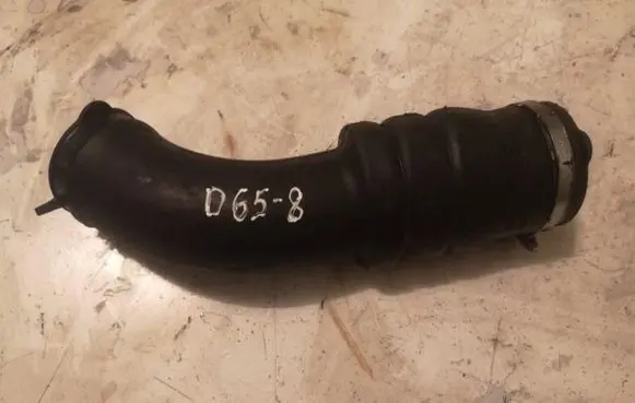 Volvo S40 Engine coolant pipe/hose 08692401 D658