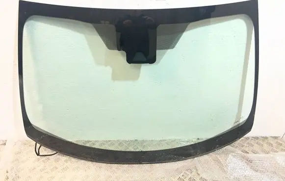 Toyota Yaris Cross Front windscreen/windshield window 