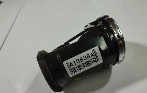 Dash center air vent grill