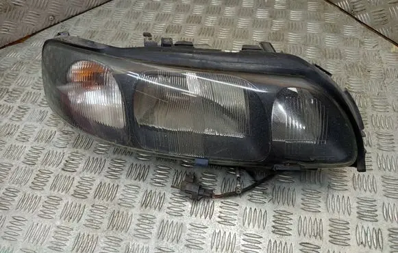 Volvo S60 Headlight/headlamp