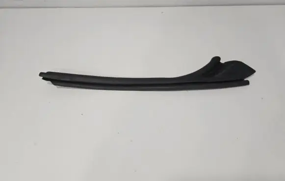 Audi S5 F5 Rubber seal front coupe door window 8W7831721B 8W7831721