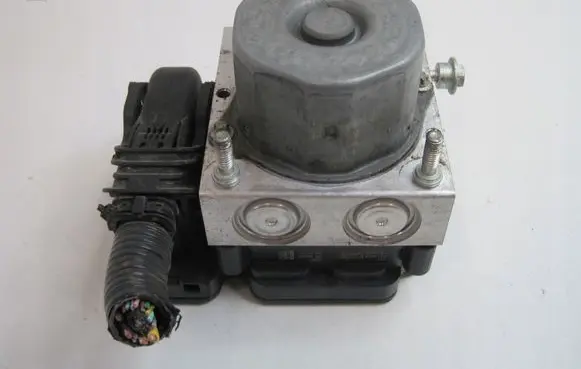 Nissan Qashqai Other brake parts 476604CC3A