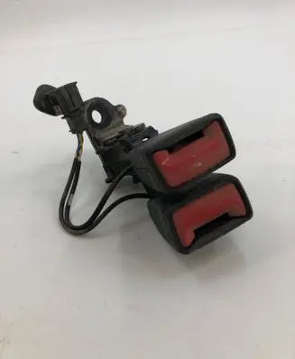 Cupra Formentor Rear seatbelt buckle 5fa857739