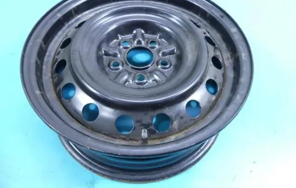 Toyota Avensis T220 R15 steel rim IMPRK1314642