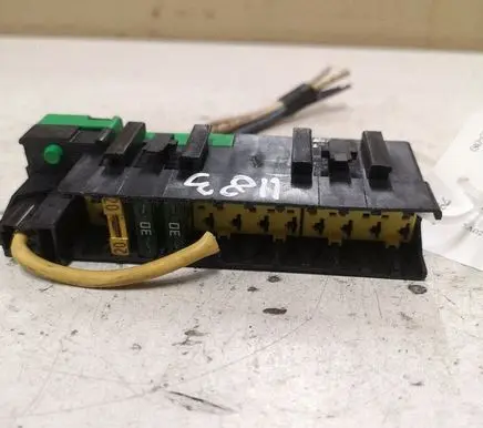 Citroen C5 Fuse module 9663078499 451055201