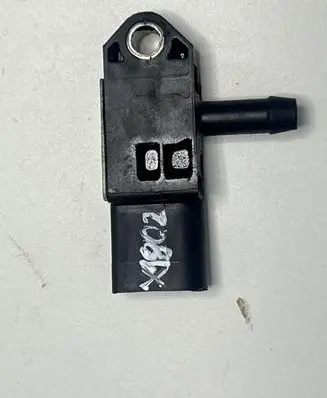 Volkswagen PASSAT B8 Exhaust gas temperature sensor 04L906051C