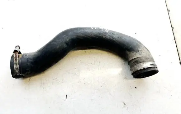 Opel Zafira B Intercooler hose/pipe