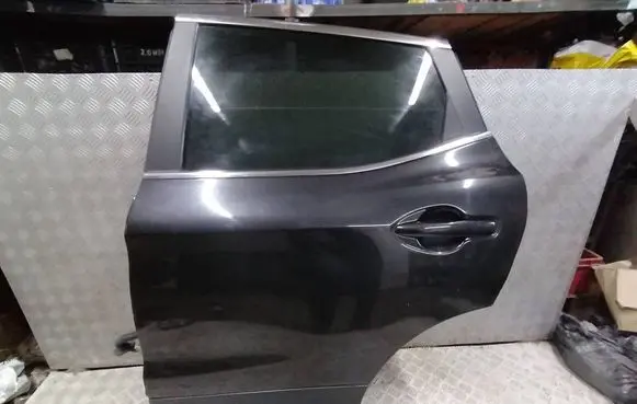 Rear door