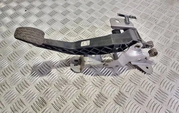 Mazda 6 Clutch pedal KE4041300 S0855