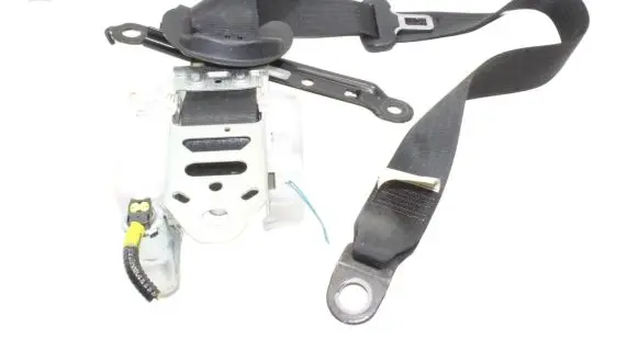 Lexus CT 200H Front seatbelt 7X4270P