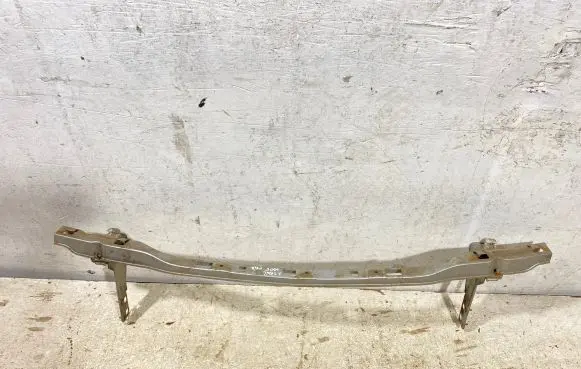 Nissan X-Trail T30 Top upper radiator support slam panel