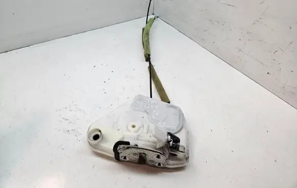 Mazda 6 Front door lock