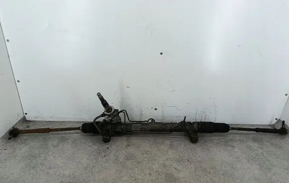 Toyota Avensis T250 Steering rack 