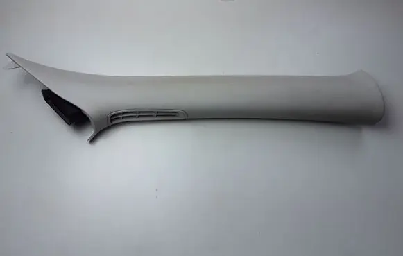 Ford Focus (A) pillar trim A03598